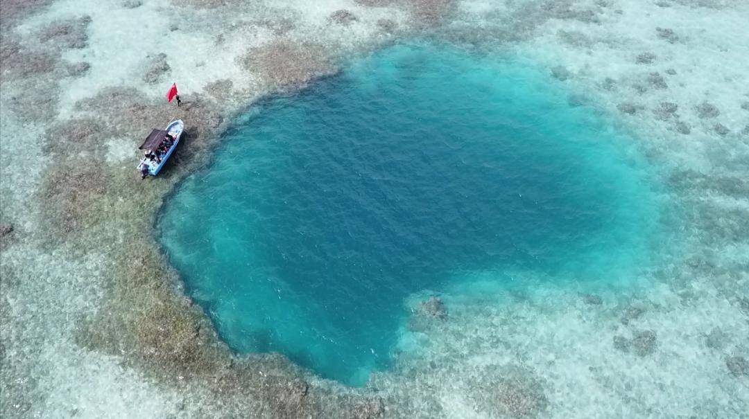 中国在黄岩岛发现“海洋之瞳”，是对菲律宾最狠一次打击，这就是顶级的阳谋！