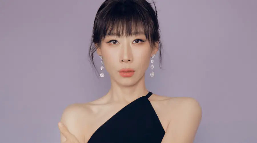任素汐疑回应杨紫获白玉兰视后争议:不要用表扬一个女性去诋毁另一个女性