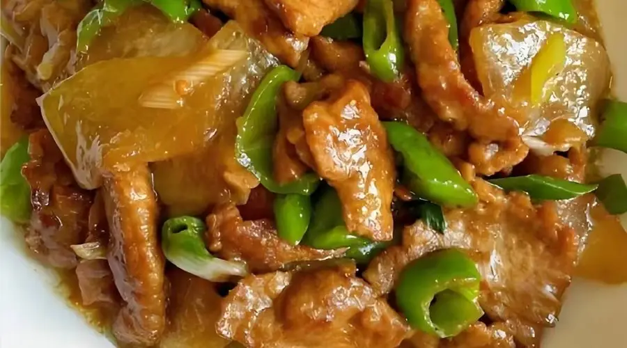 一口爆汁的“天然刮油神器”,这盘冬瓜炒肉片太绝了!