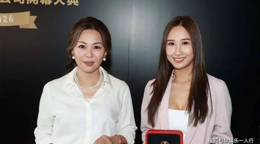 57岁郭富城初恋复出!退圈33年移民新西兰,低调离婚真相藏不住了