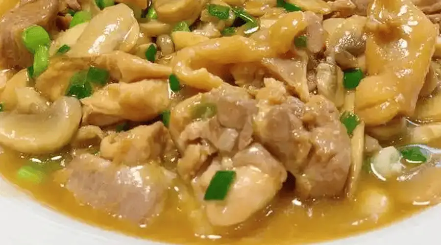 口蘑鸡腿肉：鲜嫩低脂的瘦身美味