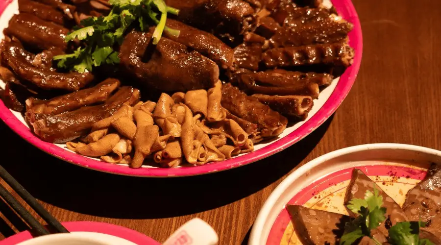 汕头7家老牌老字号美食，藏在街巷里的潮汕地道烟火，本地人从小吃到大