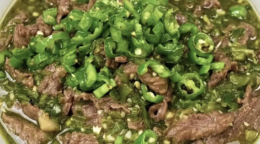 烧椒豆花牛肉香辣滑嫩做法简单下饭