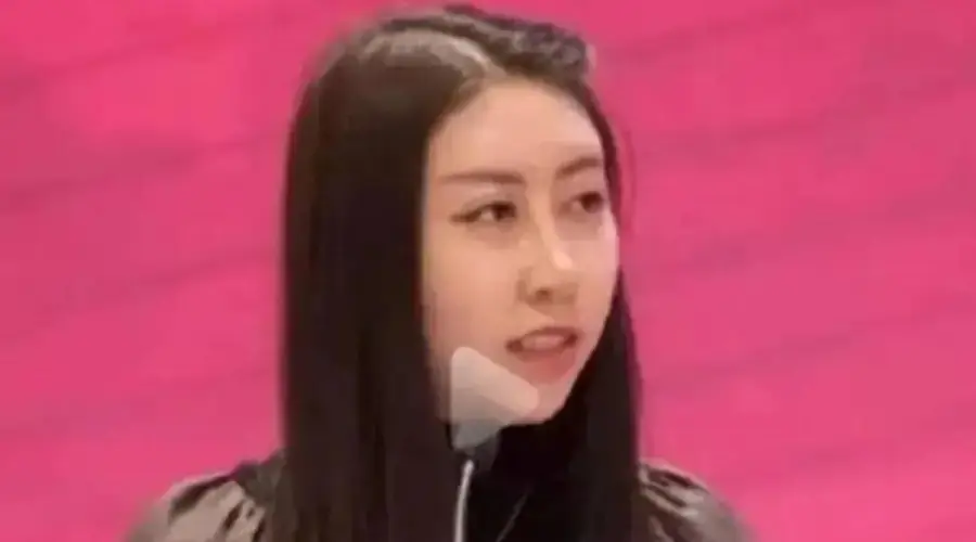 贾浅浅被曝学术问题 曾为其站台的文坛专家集体沉默
