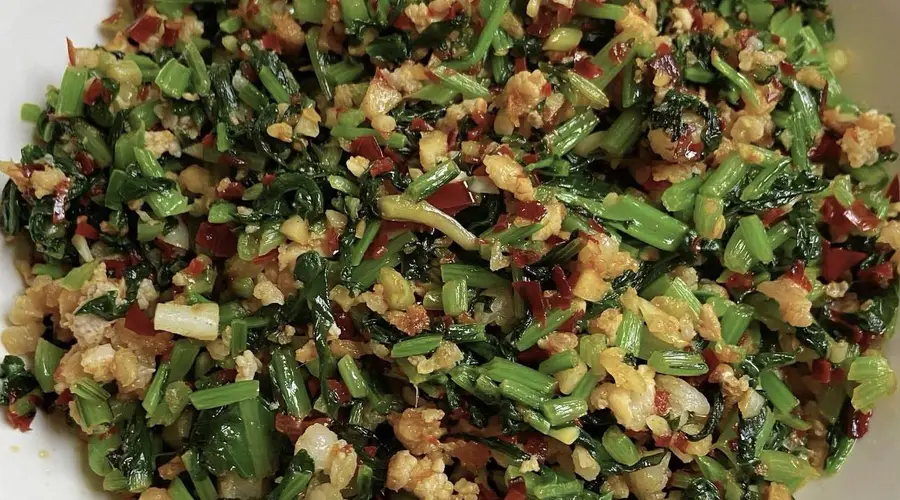 家常肉末炒萝卜菜的魔力:为何吃过都念念不忘