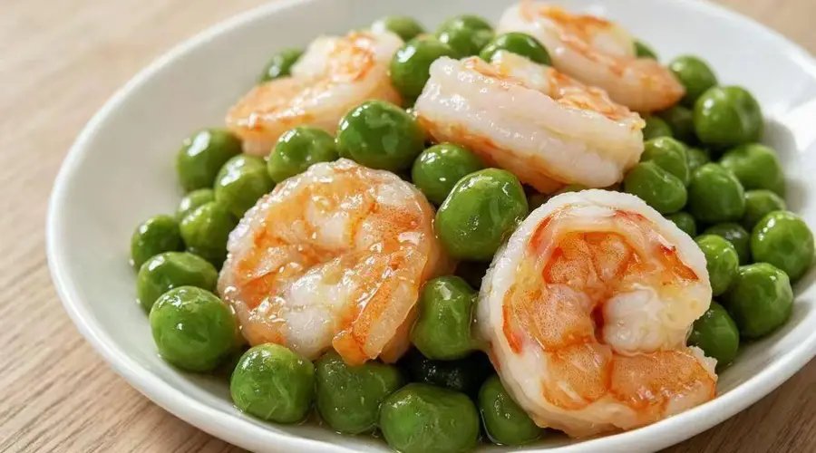 大暑后必吃这道豌豆炒虾仁 几分钟做好清鲜开胃家常下饭菜
