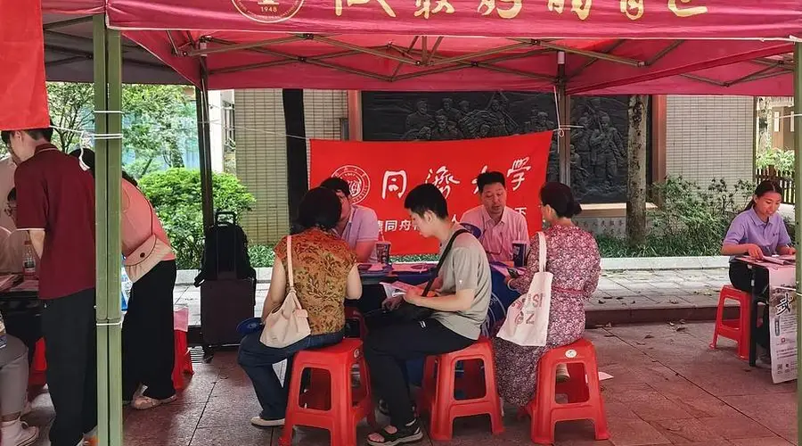 同济拟取消长期聘任 教授“铁饭碗”恐松动