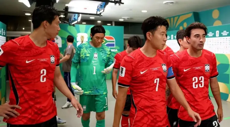 李在明就韩国队无缘世界杯32强致歉:将迅速推进体育管理改革