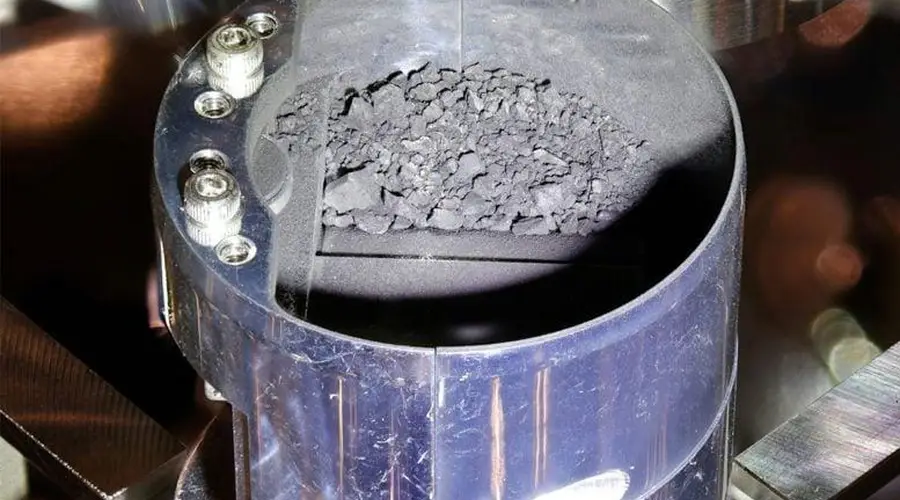 科学家在小行星上发现全部5种核酸碱基