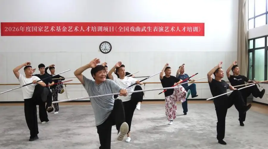 “笨”功夫与“活”悟空:绍剧猴戏的青春思考