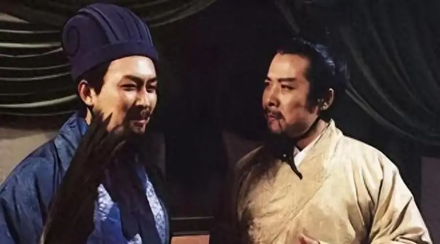 刘备身上那股流寇习性到底有多深?赤壁之战碰上曹操之后,是不是一下子就让他彻底原形毕露了?