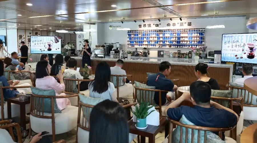 世界温咖 青年悦来|以一杯咖啡的温度,丈量温州到世界的距离