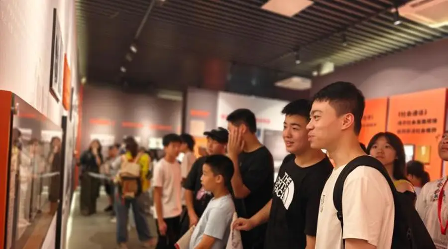 榕港澳台青少年探访福州名人故居 厚植家国情怀