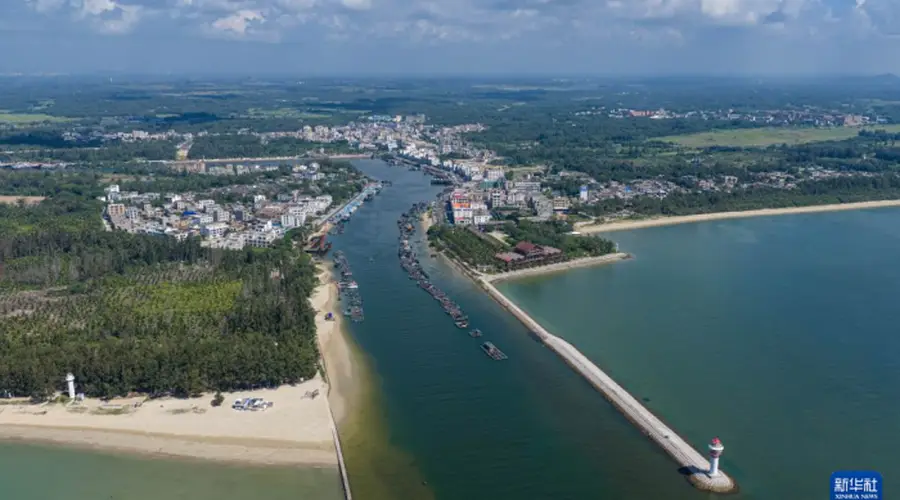 海南琼海依托环岛旅游公路打造和美乡村集群示范带