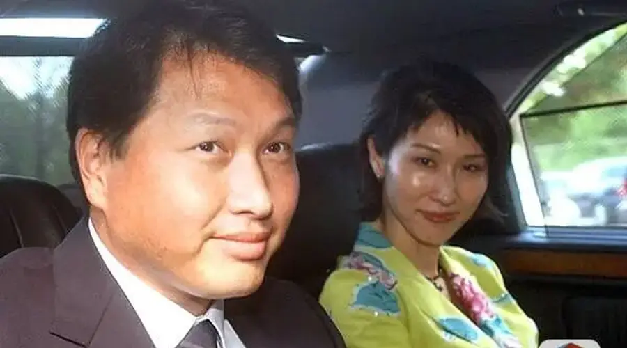24日首尔高院重判SK会长崔泰源离婚 须向前总统女儿付9440亿韩元破韩国纪录