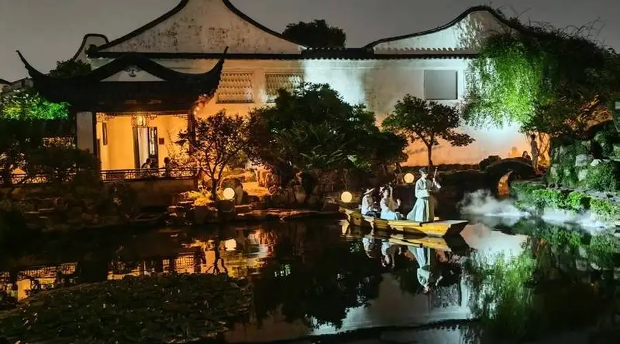 暑期亲子游换玩法：工业游博物馆夜游成新宠
