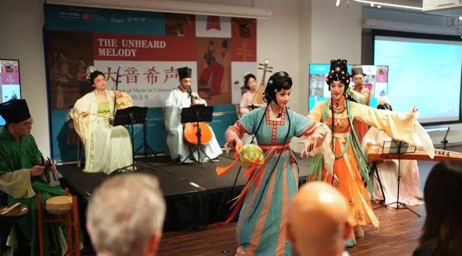 8月5日纽约华美协进社举办 中国历代绘画大系涉乐题材特展启幕