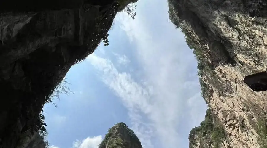 临汾⇌长治八泉峡+赤壁悬流景区直通车上线