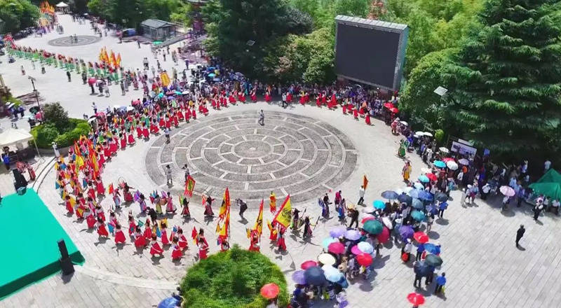 近10万人参与！西秀区旧州古镇举办民俗活动“抬城隍”