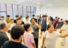 格力技校计划招生300人，报名人数却超8000人，已提前关闭报名通道；董明珠担任学校校长，学费为9000元至15000元/年