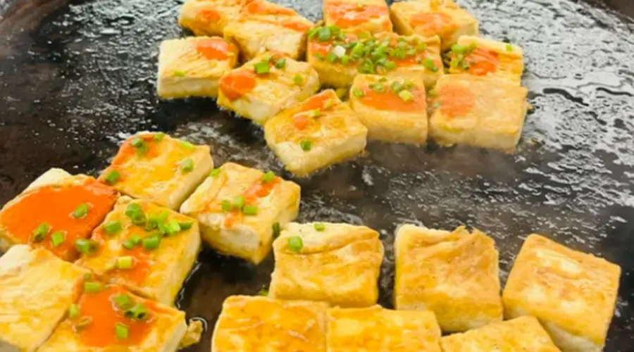 得天独厚气候孕育美味，细说毛豆腐发酵与吃法门道