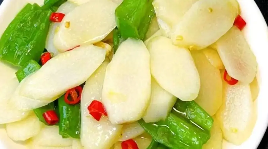 入夏后建议:少食香蕉和苹果,多摄入8种碱性菜,气色佳更显年轻