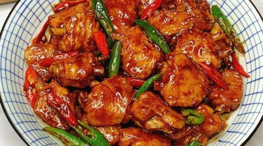 双椒爆炒鸡翅香辣下饭绝配