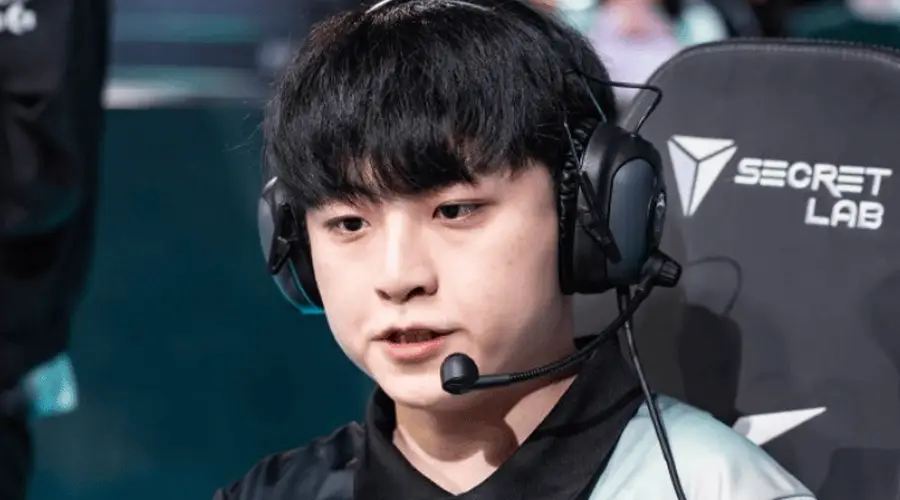 ShowMaker再谈Faker:拿他和Faker比是对他不尊重