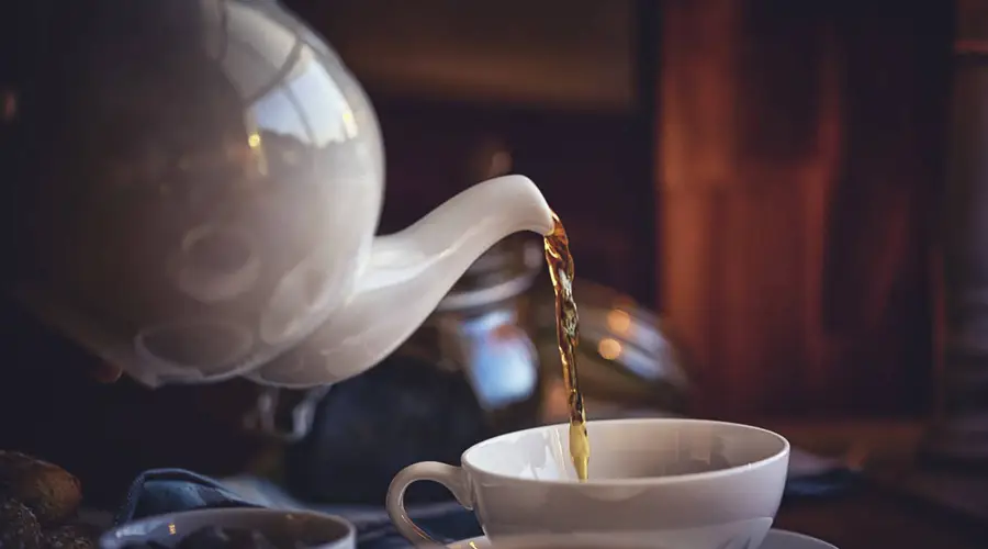 权威研究明确:红茶绿茶各有优势,饮用还需看体质与时间