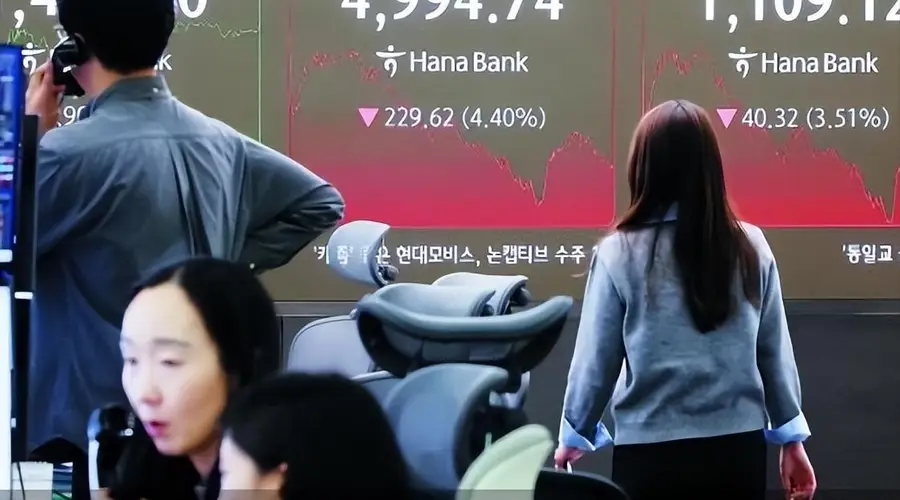 韩国股市全球第一,韩国人赚了钱不存银行,都用来干啥了?