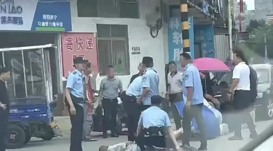 因不满征地补偿款收益分配,广东揭阳一男子当众持刀杀害村支书,二审维持死刑判决