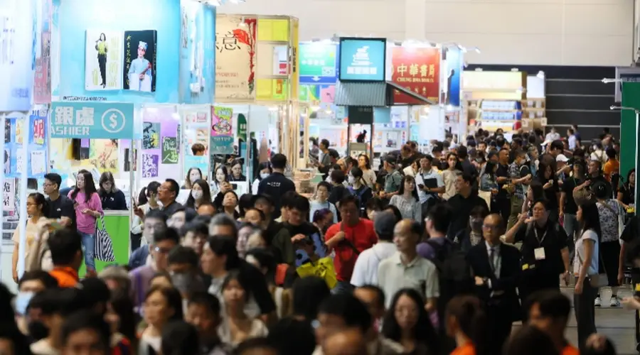 云南主题省亮相香港书展,广东馆特设“侨批文化专区”