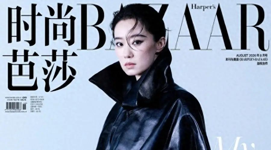 张小斐Balenciaga大片:冷冽先锋演绎大刊气场