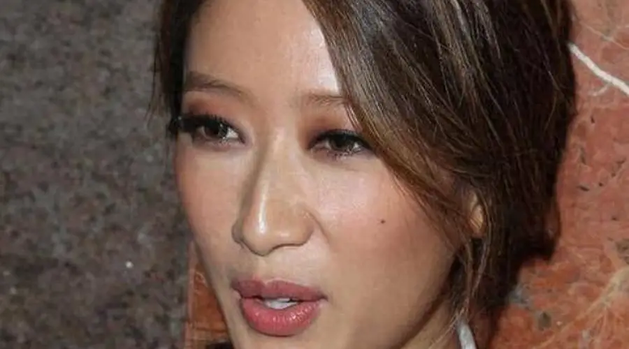 谢婷婷78岁靠山曝光 并非丈夫哥哥而是这位阿姐