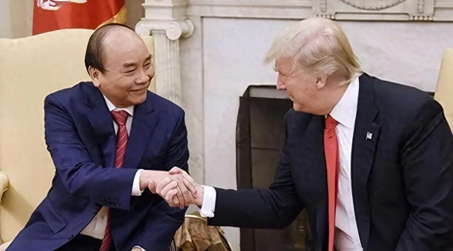 越南投靠美国遭反噬 被美轮番施压掠夺利益无国援