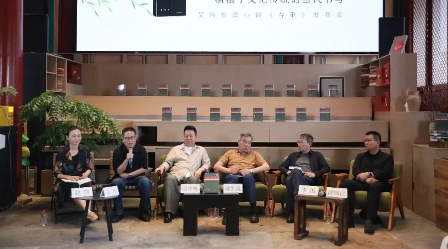 艾伟《春歌》：一段梨园旧案引出几十年家族变迁