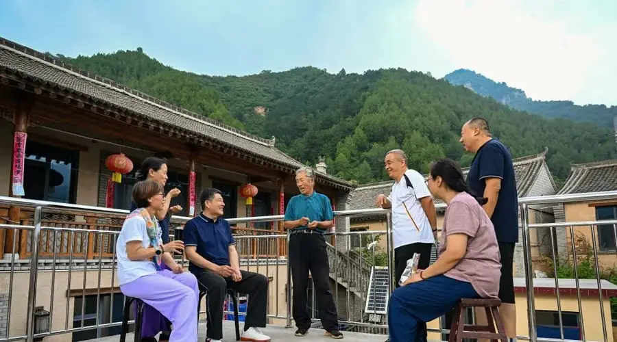 保定阜平骆驼湾八成村民吃上旅游饭