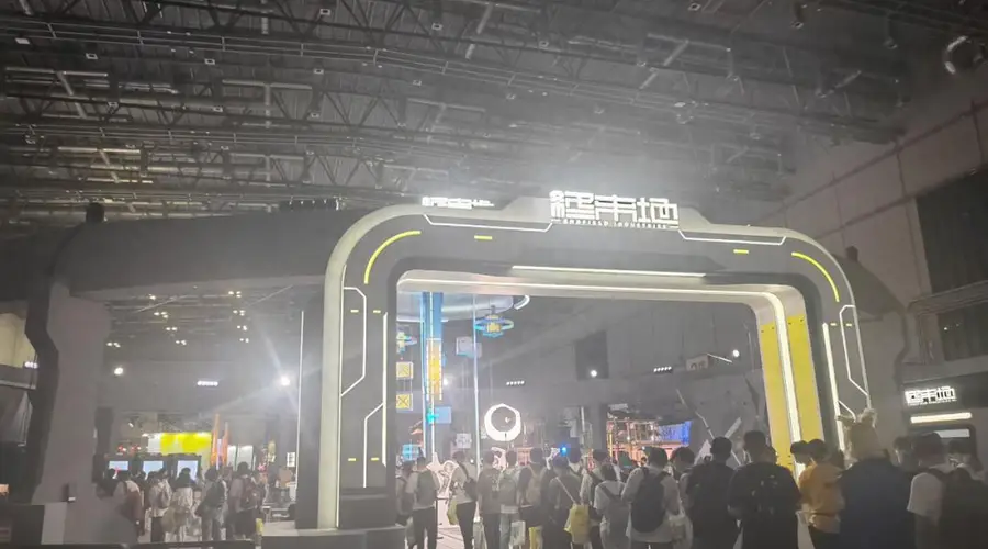 鹰角包下三展馆,终末地武陵城落地FES现场