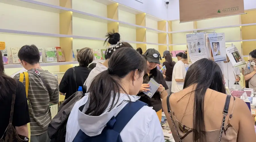越垂越美丽,上海书展为小众精品图书提供大平台