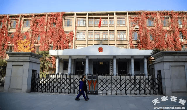 甘肃天水市政府机关办公楼存在较大安全隐患，搬迁公告发布