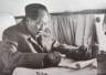 1955年，一浙江农民朝毛主席专列丢石头，后来怎么处置的？