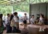 连山福堂返乡青年探访非遗基地 沉浸式体验香云纱古法技艺 读懂本土发展机遇