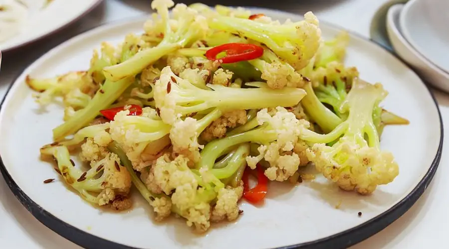 清甜花菜平凡餐桌的四季鲜味