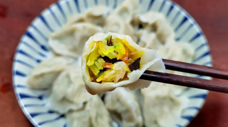 入伏吃饺子,韭菜茴香靠边站!这3种馅最养人,鲜香多汁,好吃不油腻,应季营养又解馋!