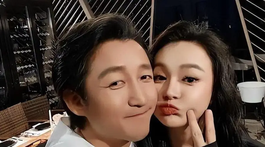 三个儿子不同姓?冉莹颖邹市明感情状况曝光,提离婚只是冰山一角