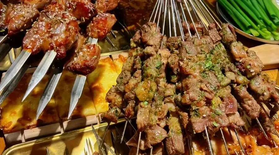 淄博六大老牌特色小吃 地道鲁中烟火味藏着硬核非遗味