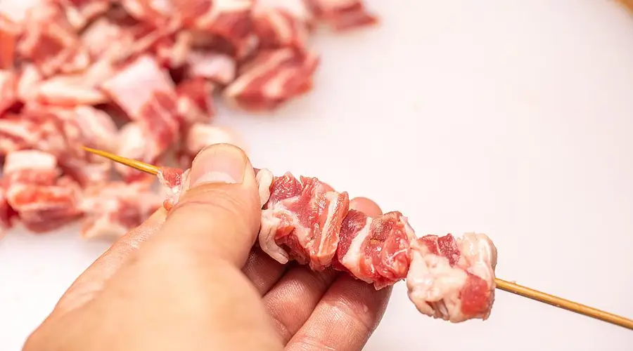 东莞七月烧烤盘点出炉 23家门店鲜货炭烤成新趋势