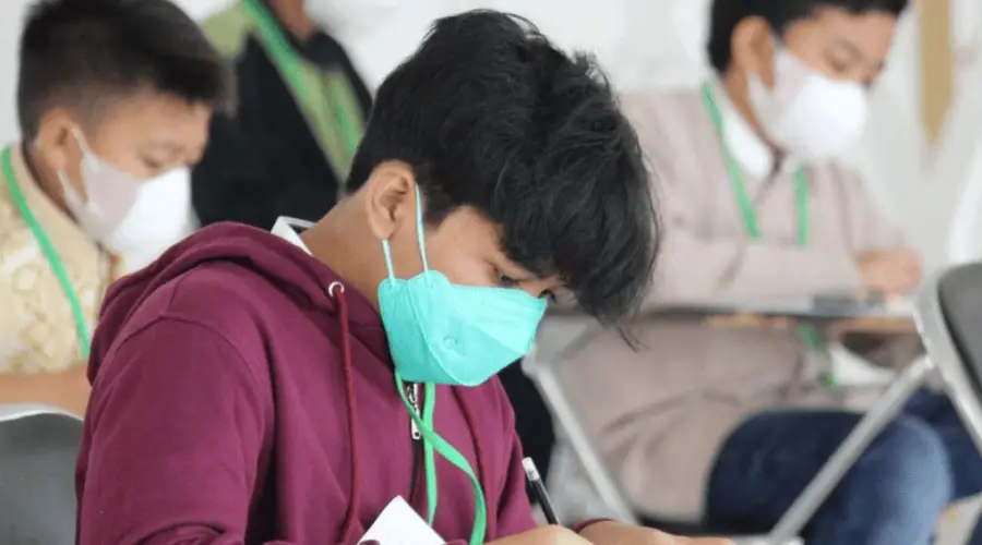 985毕业父母辅导小学作业 居然也会崩溃？