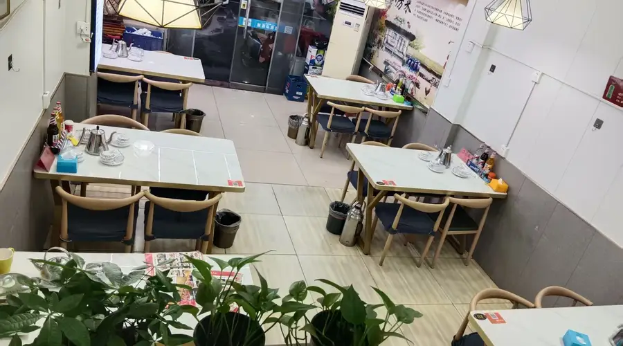 泰安聚源餐厅鲁菜口碑上线 经典菜品贴心服务受热捧