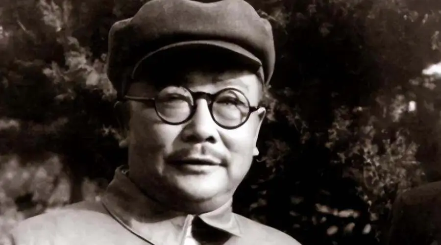 1937年李克农安排潜伏地下党谢和赓送密信 粉碎日军针对白崇禧的刺杀阴谋